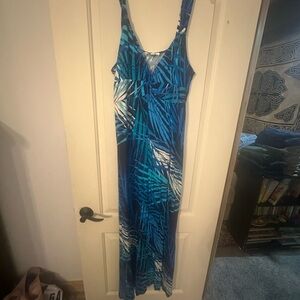 Spense Blue and White Geometric Dress